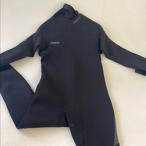 Jobe atlanta 2mm wetsuit XL -NWT